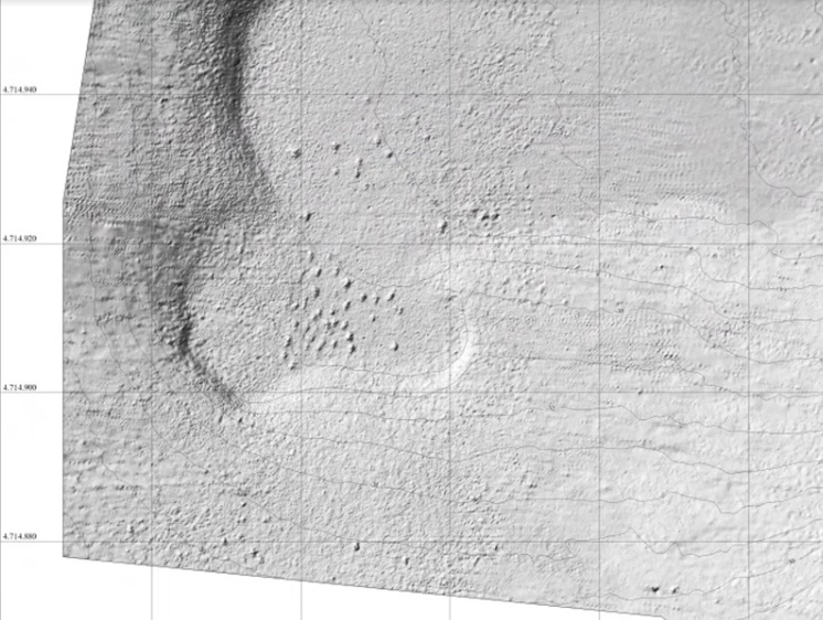 21.mbes-example-pianosa-zoomed